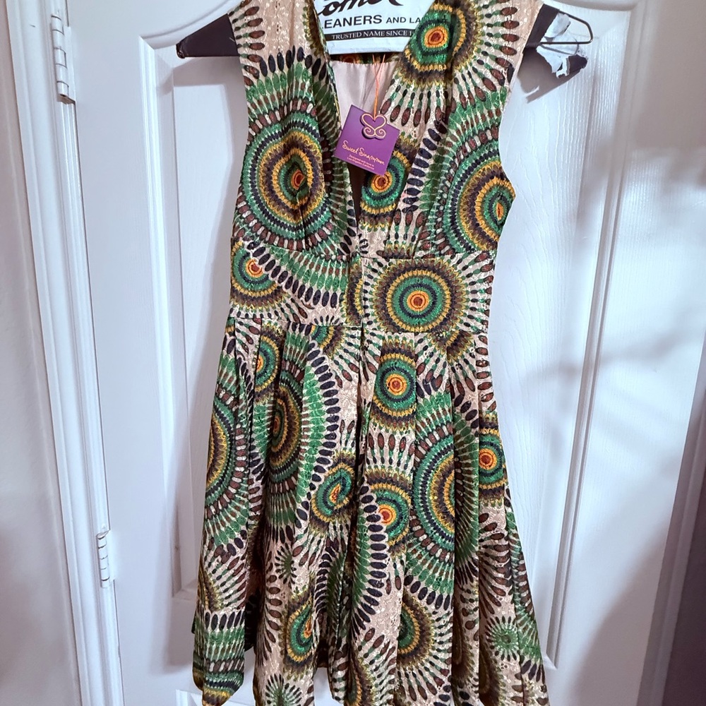 Anthropologie Green, Yellow & Brown Sunburst Print Midi Dress